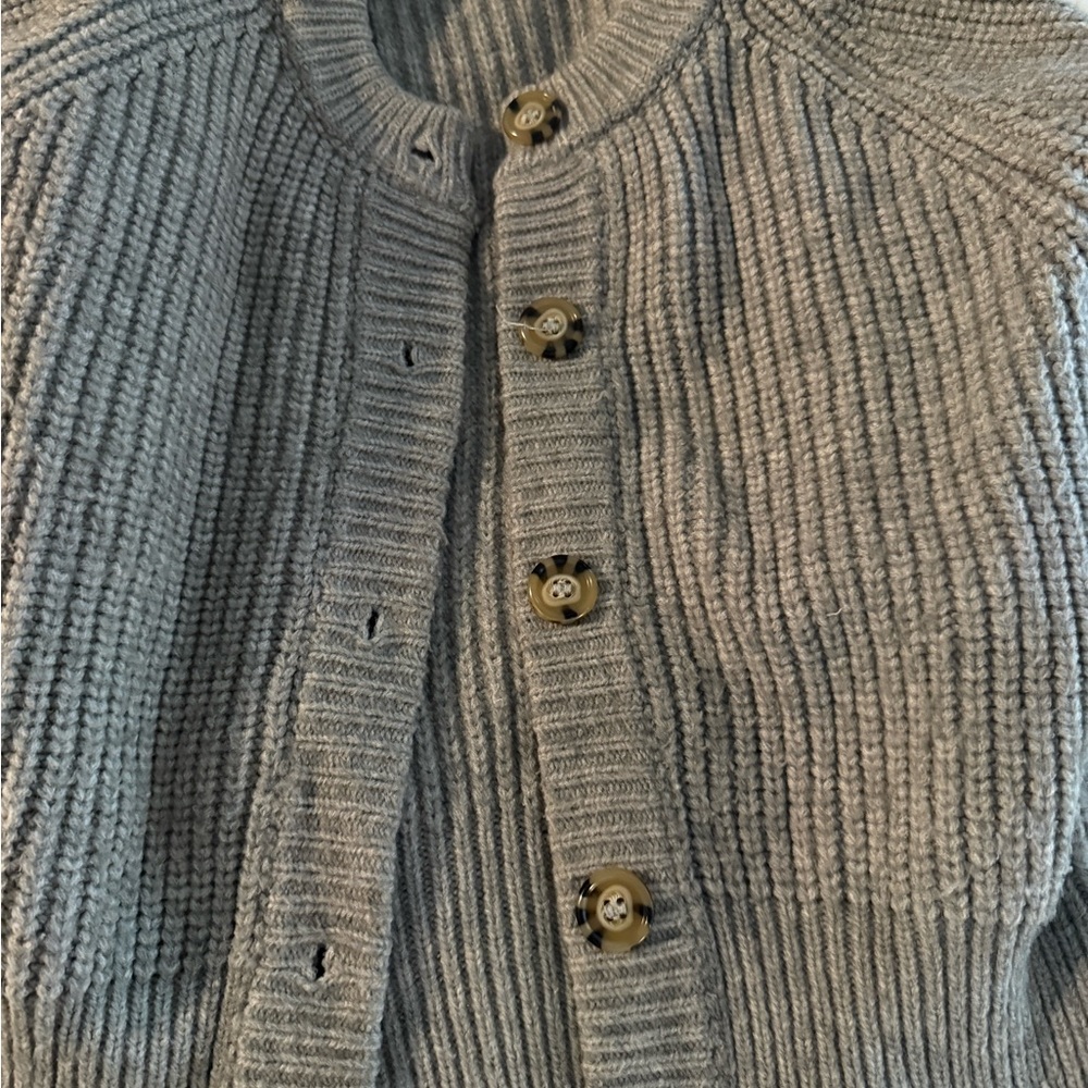 Commense  sweater - Picture 6 of 6